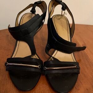 T- Strap Heeled Sandal — Size 9 — Black — Nine West